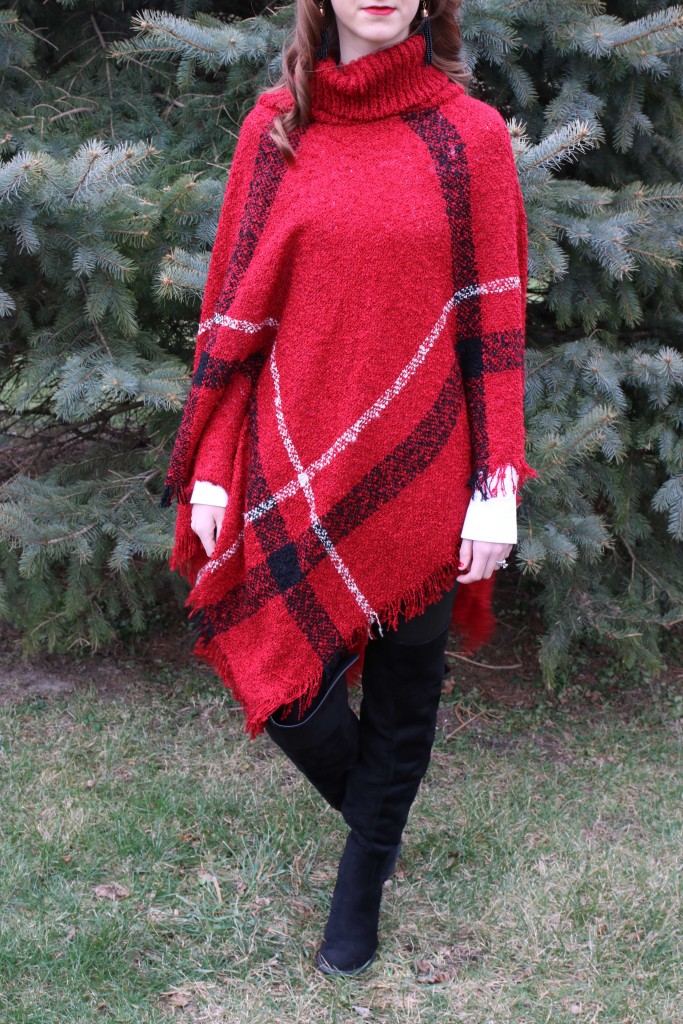 plaid poncho, Christmas look