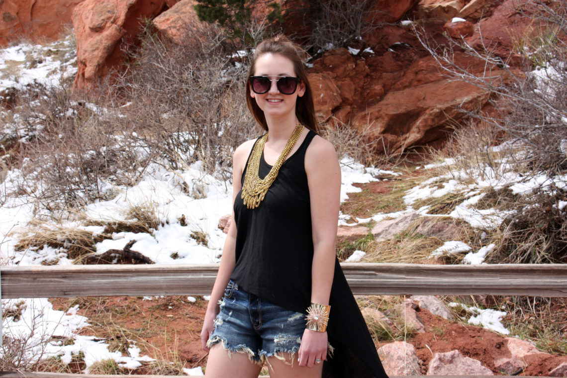 Express tank, Purple Peridot necklace, Garden of The Gods, Colorado