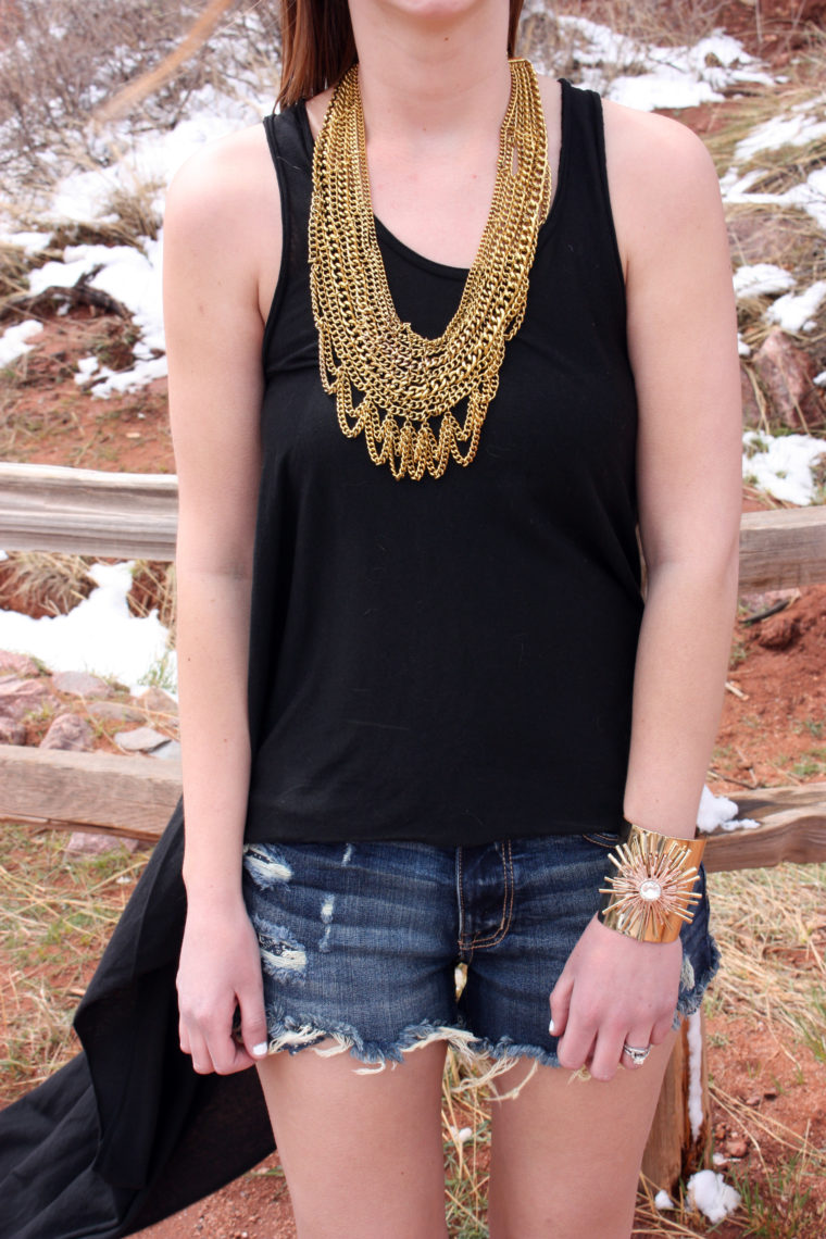 edgy look, Steve Madden heels, blank tank, Garden of The Gods