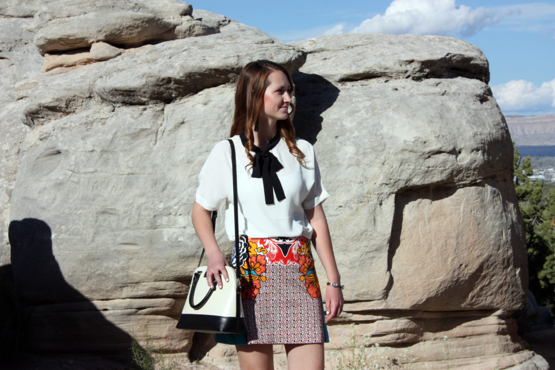 office look, black and white blouse, Colorado National Monument, Kate Spade tote