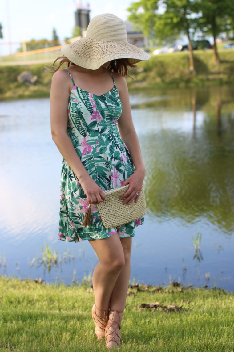 Forever 21 floppy hat, beach look, palm tree dress, lace up sandals