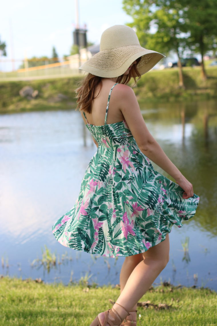 beach dress, Old Navy palm tree dress