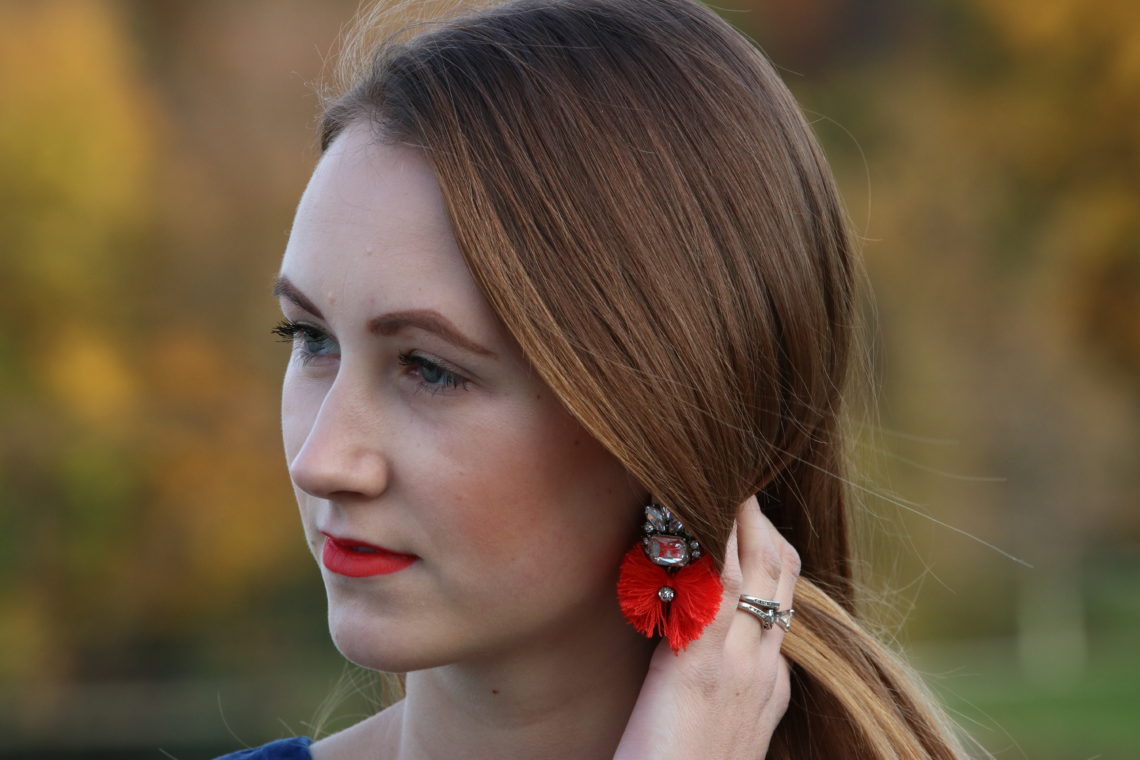 statement earrings, Baublebar, orange lips