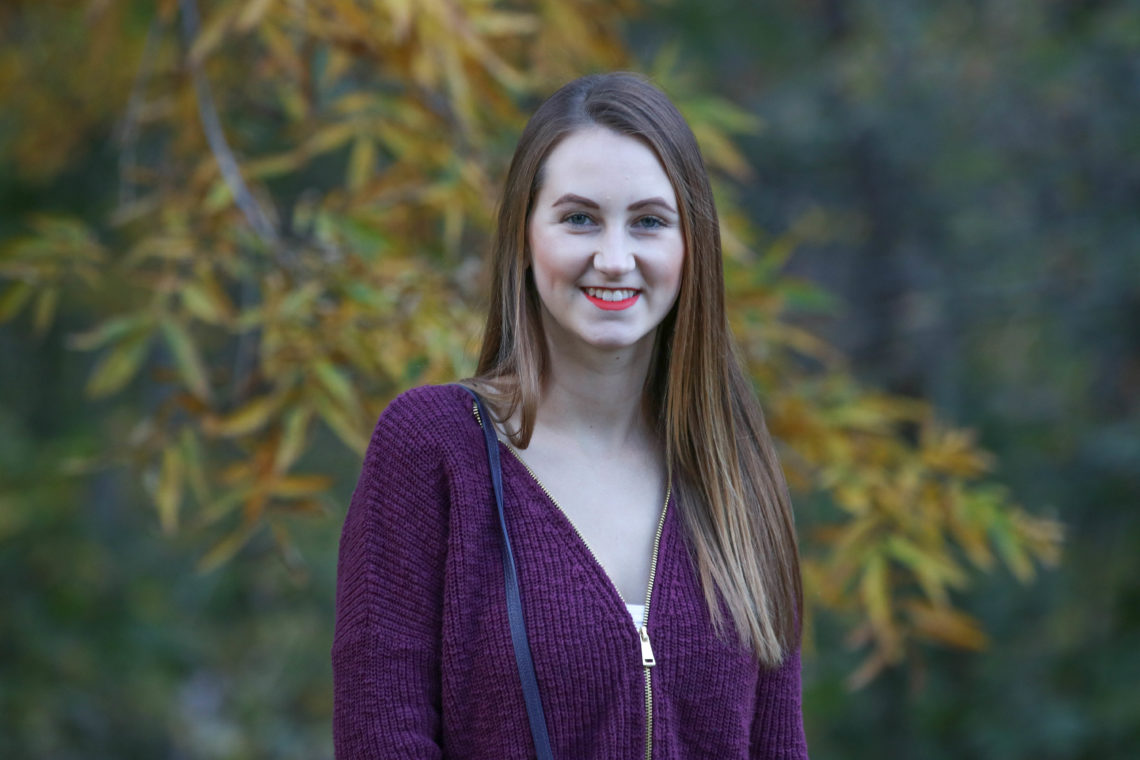 zip up sweater, fall, yellow leaves