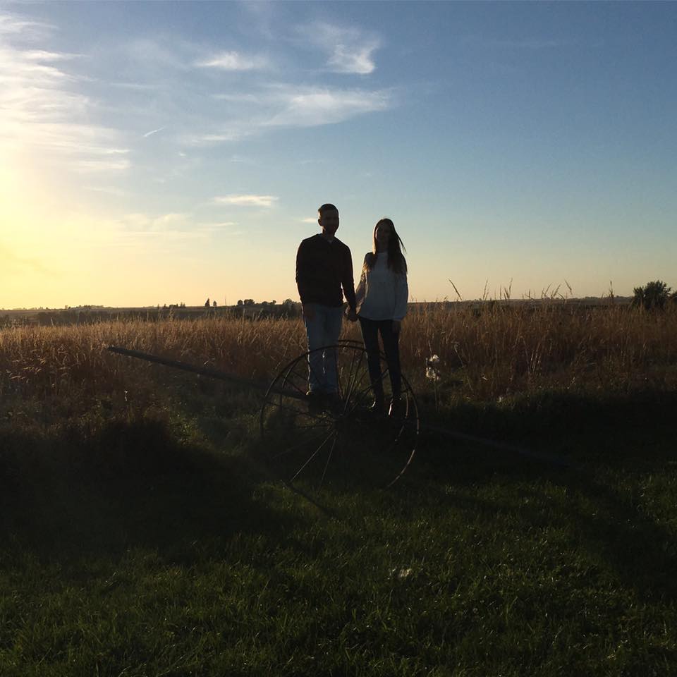 family photos, sunset, Iowa, Iowa sunset, fall, silhouette, couple