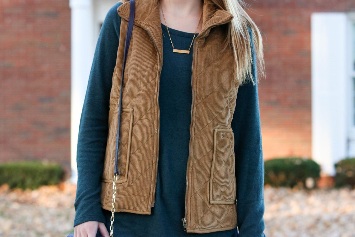 Old Navy sweater, corduroy vest, SIEBoutique, fall look, fall fashion