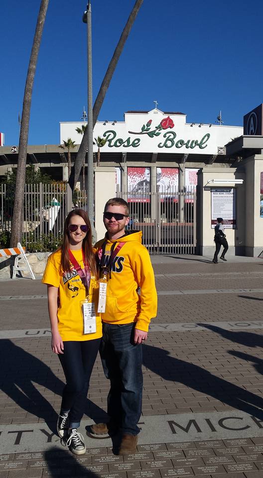 Rose Bowl, 2016, Iowa Hawkeys, football, Pasadena, California, black and yellow