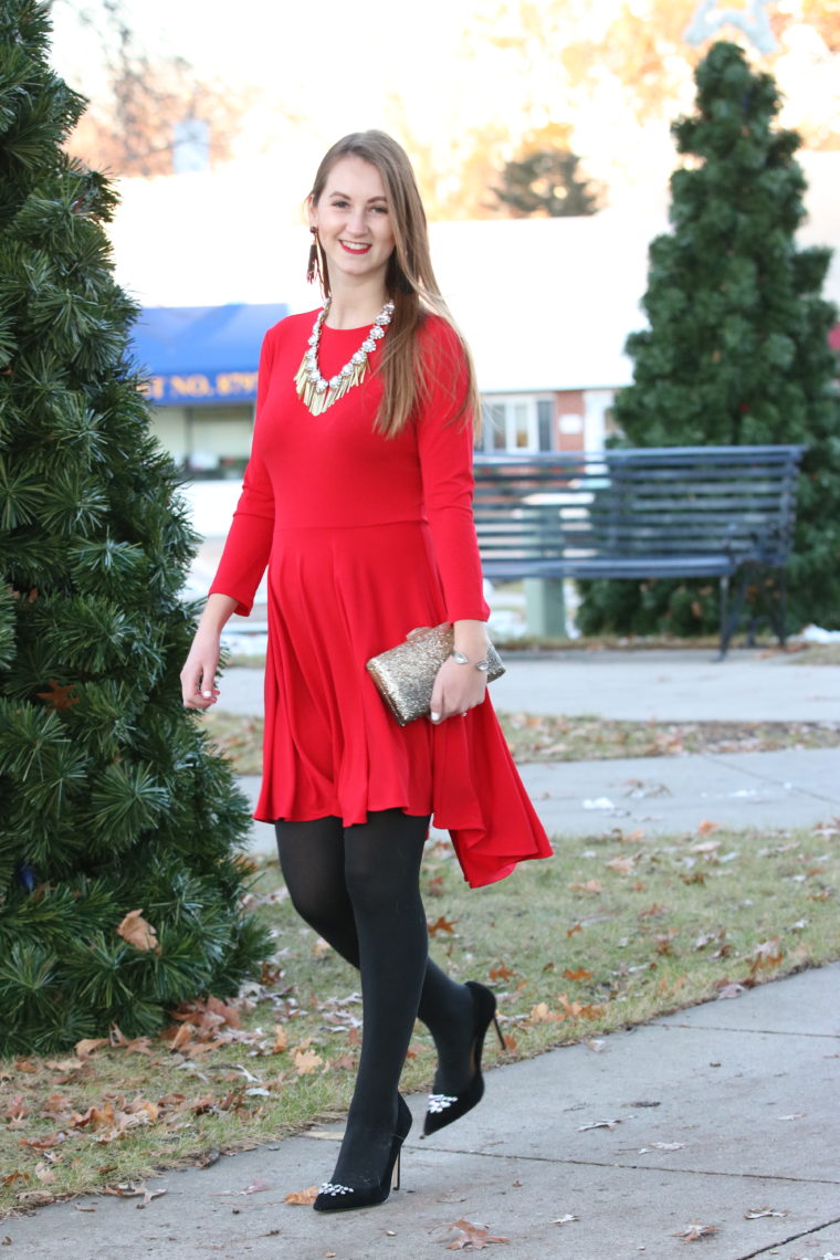 embellished pumps, red dress, holiday outfit, gold glitter clutch, fringe necklace