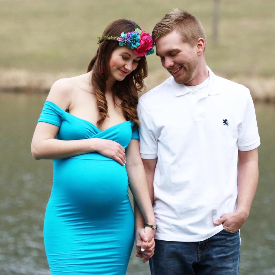 for the love of glitter, maternity photos, maternity gown, maternity dress