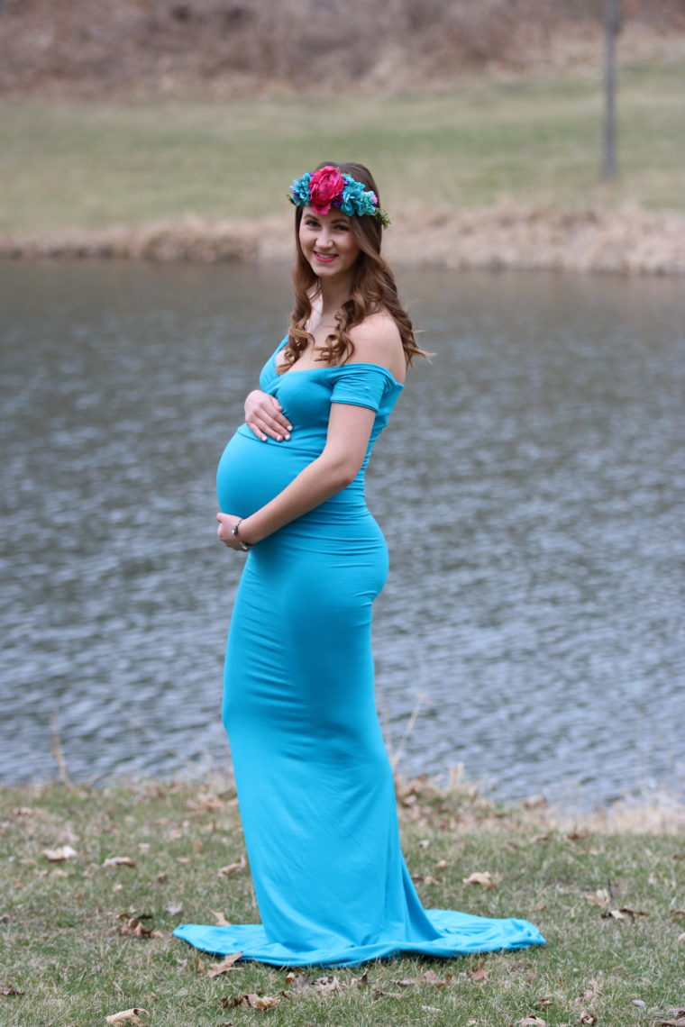 for the love of glitter, maternity photos, maternity gown, Sew Trendy Accessories, floral crown