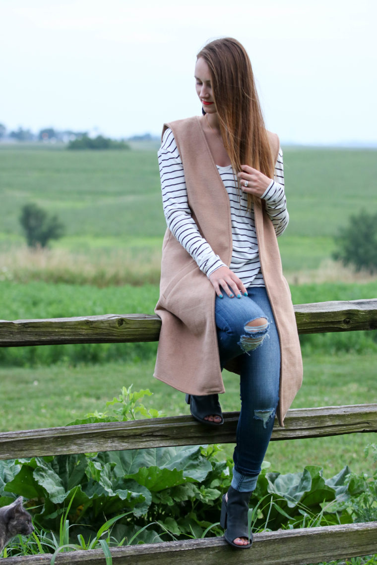 for the love of glitter, stripe tee, long vest, fall style, denim jeans, women's fashion