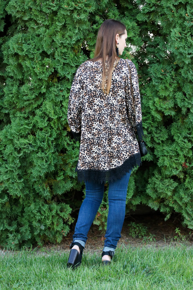 for the love of glitter, leopard kimono, lace trim, fall style. women's fashion