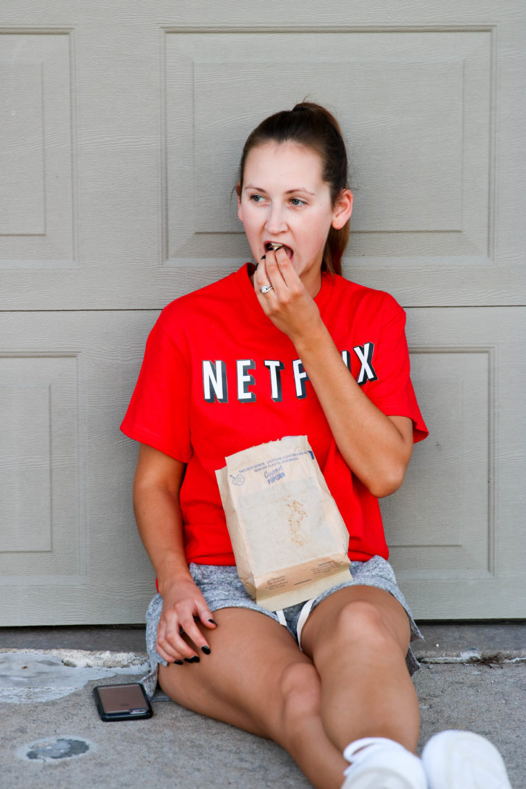 DIY Netflix & Chill Halloween costume, DIY costume. Netflix & Chill