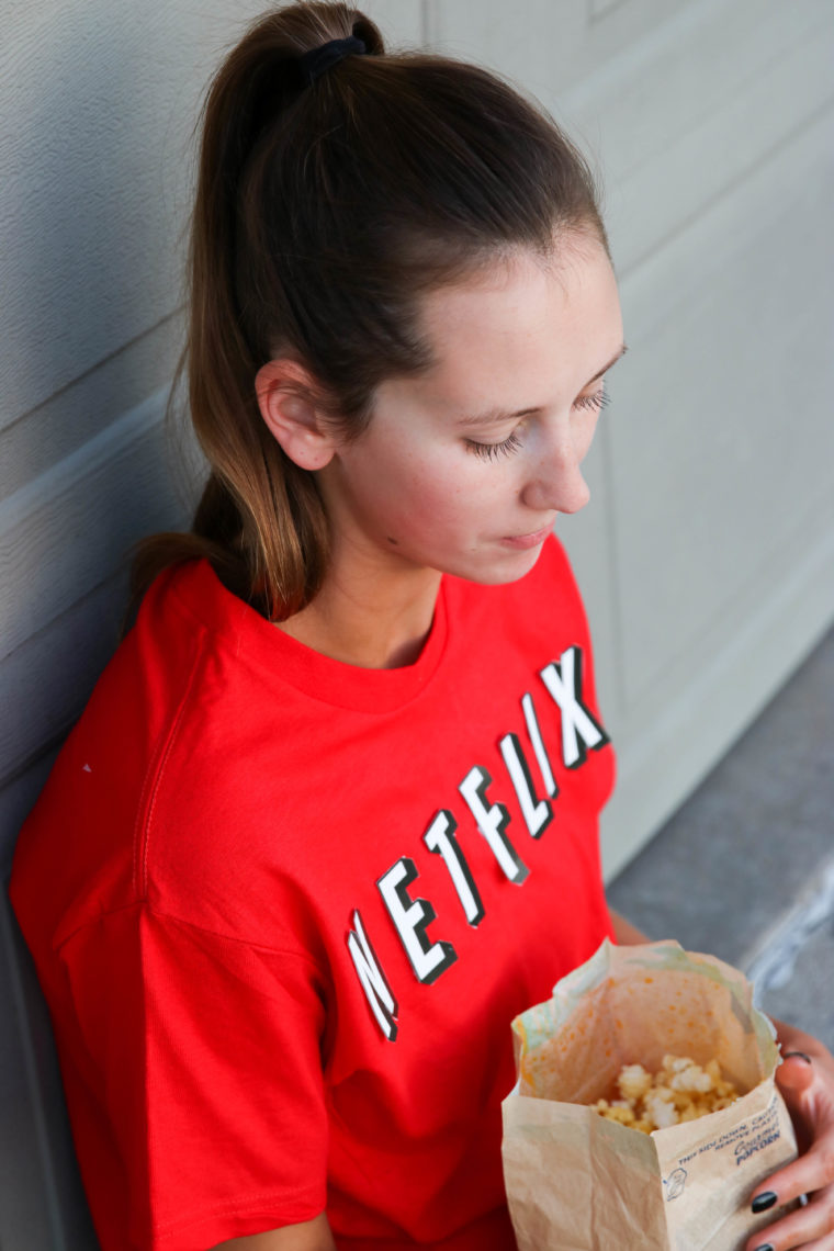 DIY Netflix & Chill Halloween costume, DIY costume, Netflix & Chill