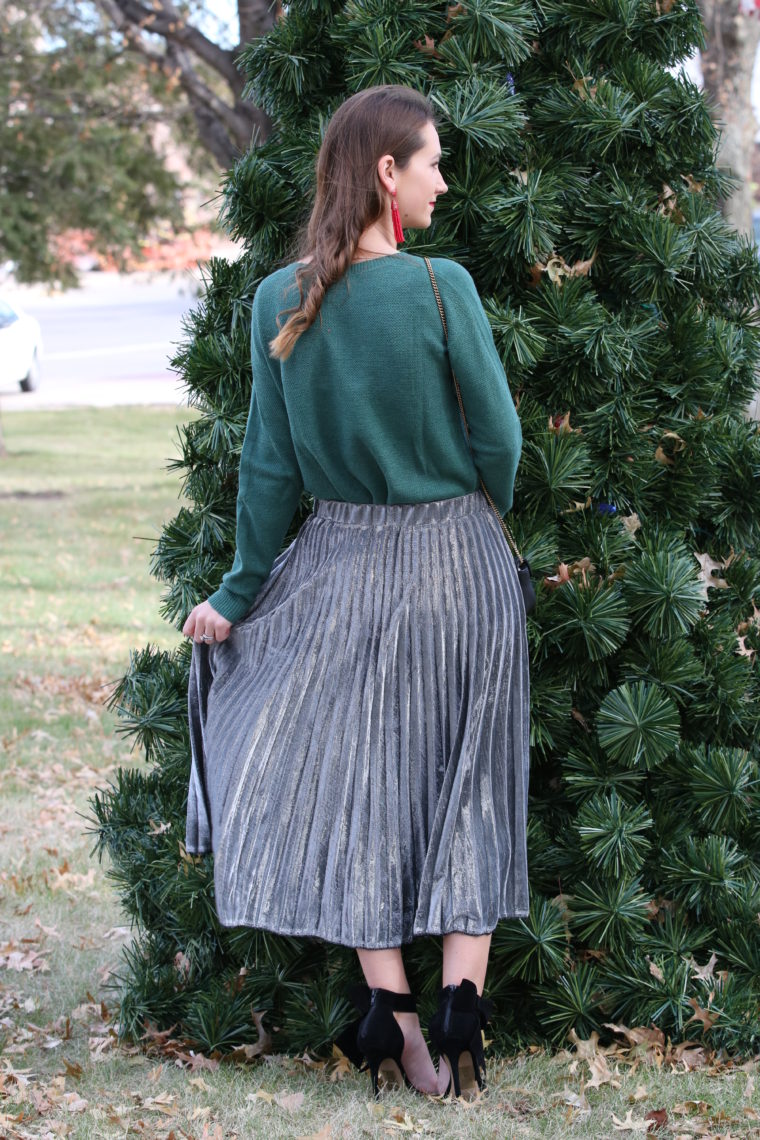 for the love of glitter, silver pleated skirt, green sweater, holiday style