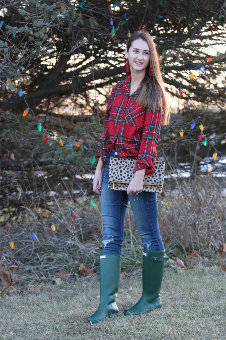 for the love of glitter, Hunter boots, leopard clutch, plaid top, holiday style