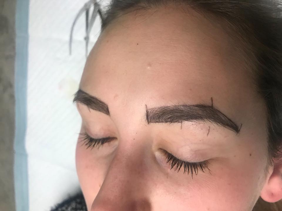 microblading, micorbladed eyebrows, semi-permanent eyebrows