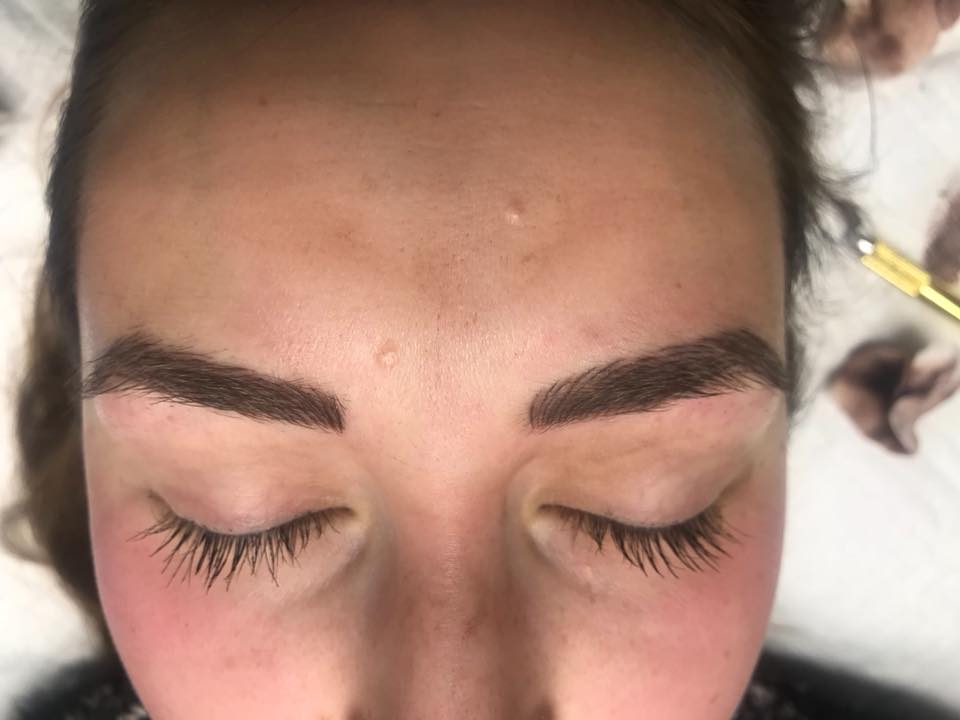 microblading, semi-permanent eyebrows, eyebrow technique