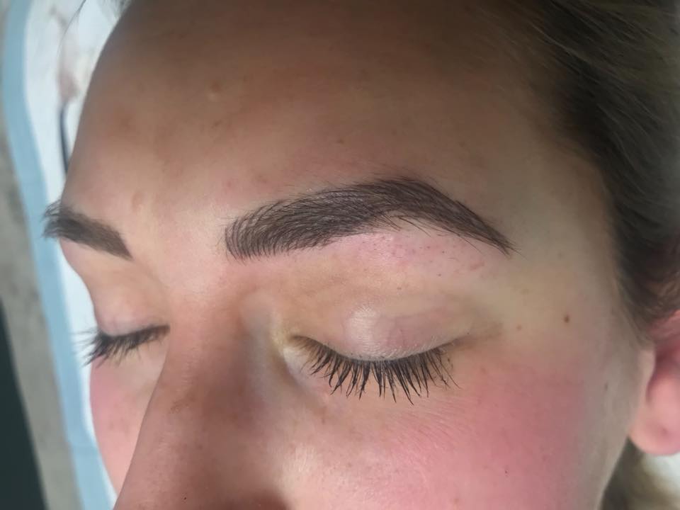 microblading, semi-permanent eyebrows, eyebrow technique