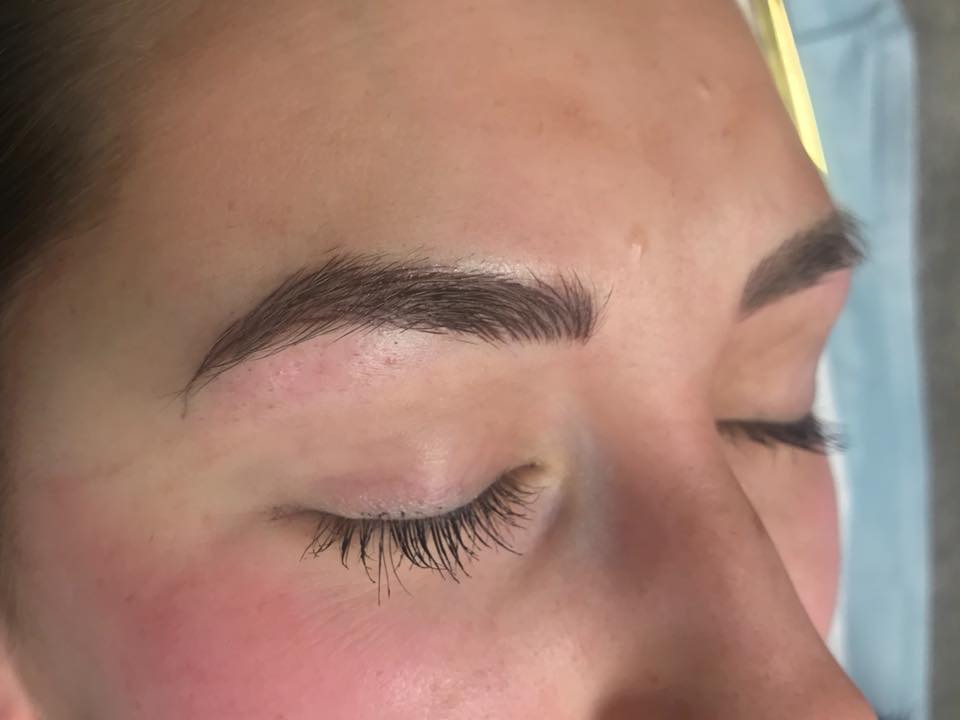 microblading, semi-permanent eyebrows, brow technique