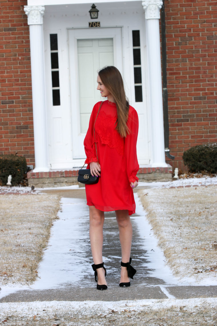 Valentine's Day outfit, red dress, black bow heels