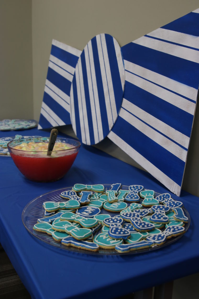 bow tie cookies, DIY bow tie, bow tie birthday party 