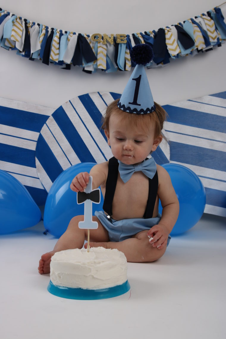 baby boy cake smash, cake smash outfit, 1st birthday cake smash