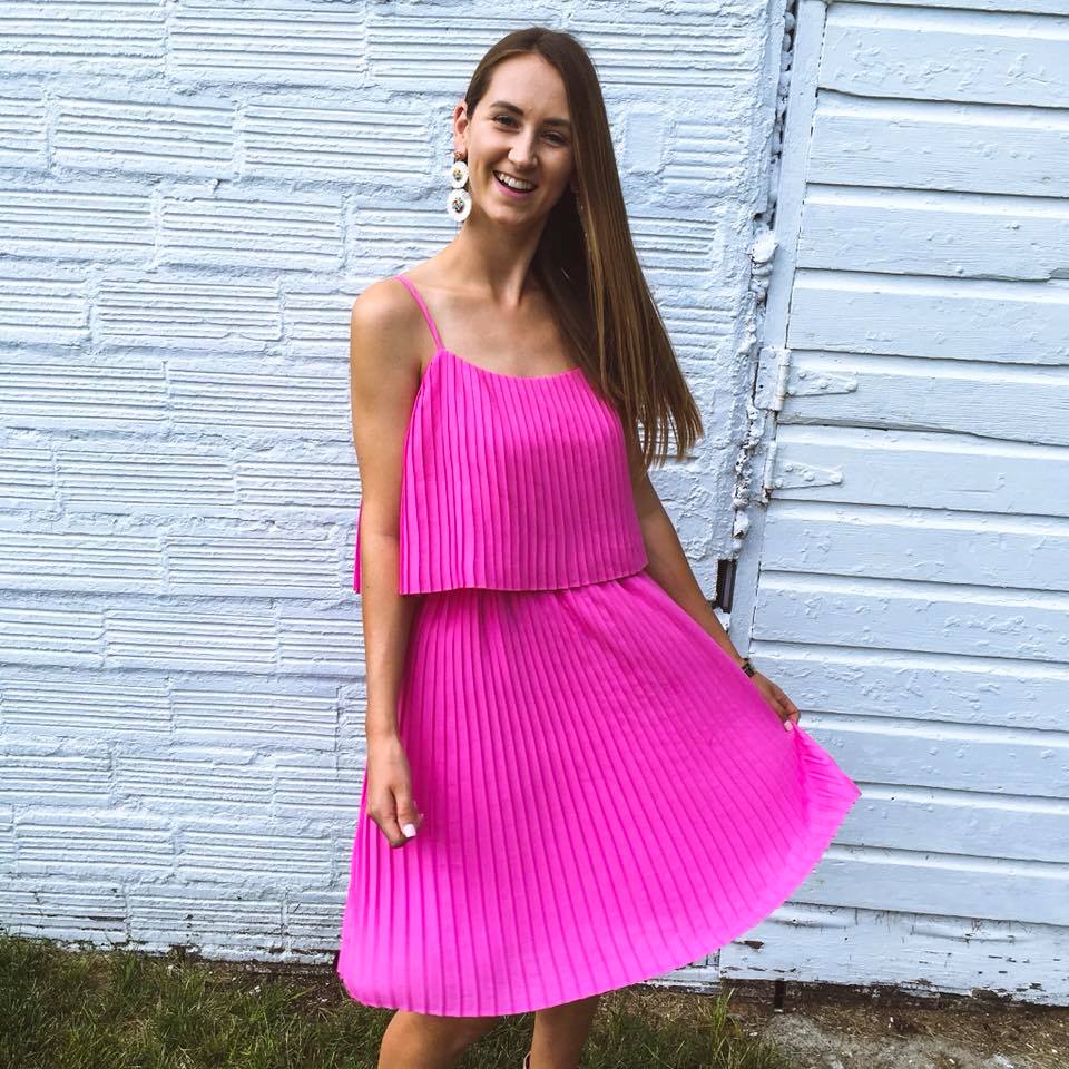 pink pleated dress, summer style