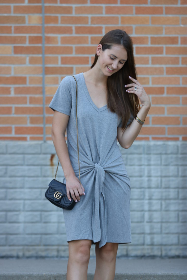 grey t-shirt dress, grey tie-waist t-shirt dress, casual style