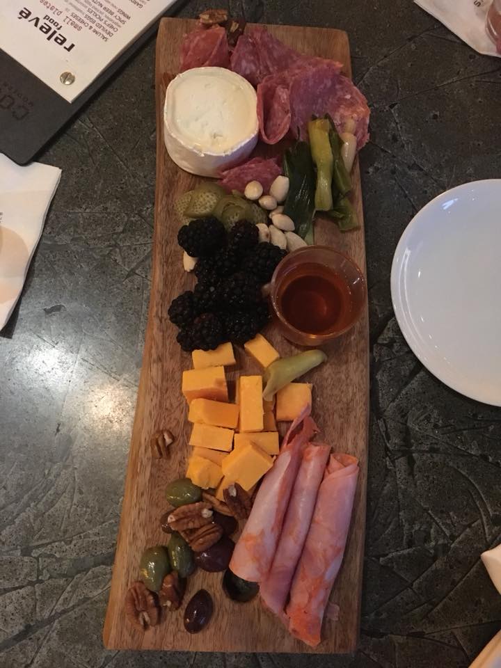 Loews Minneapolis Hotel review, Releve Restaurant, meat & cheese platter