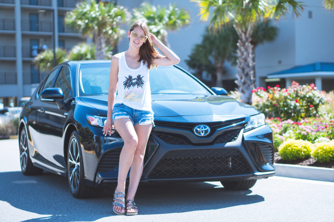 2018 Toyota Camry Hybrid SE Sedan, let's go places, Toyota Camry