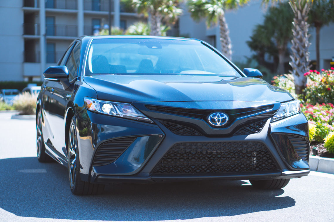 2018 Toyota Camry Hybrid SE Sedan, Toyota Camry, let's go places