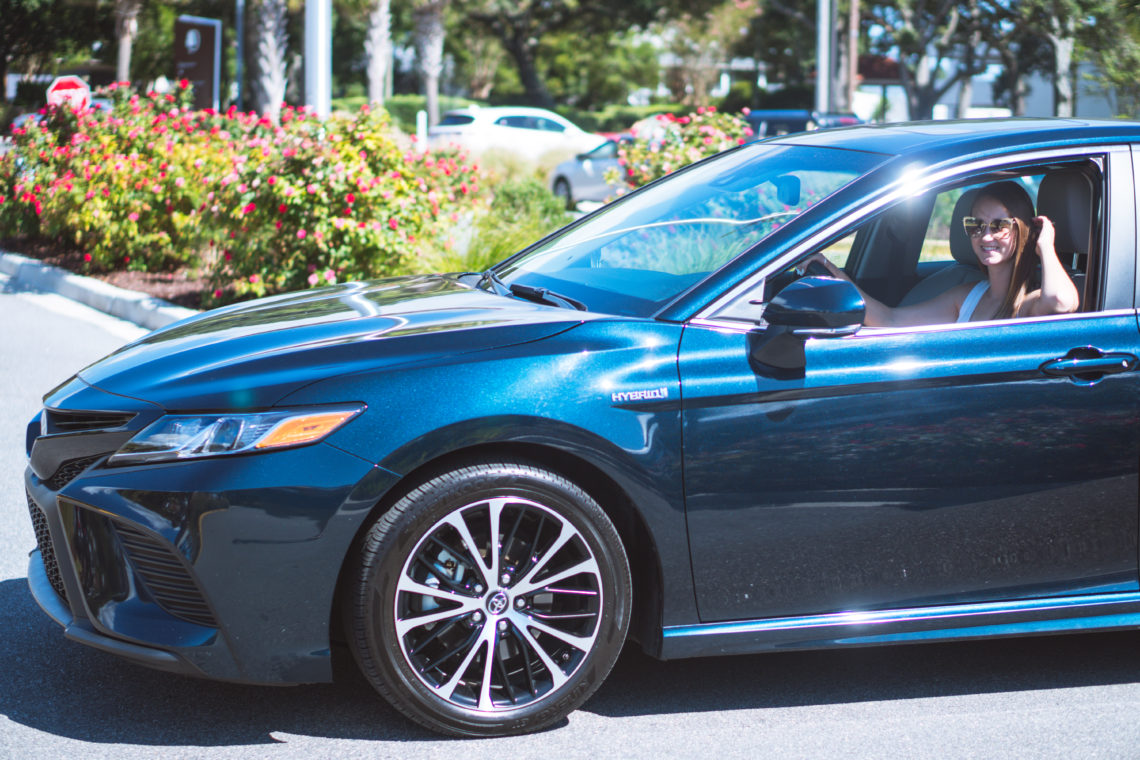 2018 Toyota Camry Hybrid SE Sedan, Toyota Camry, let's go places