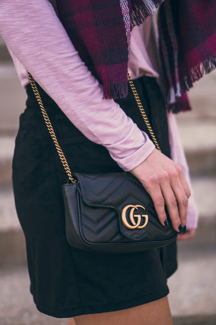 Gucci bag, suede skirt, fall style
