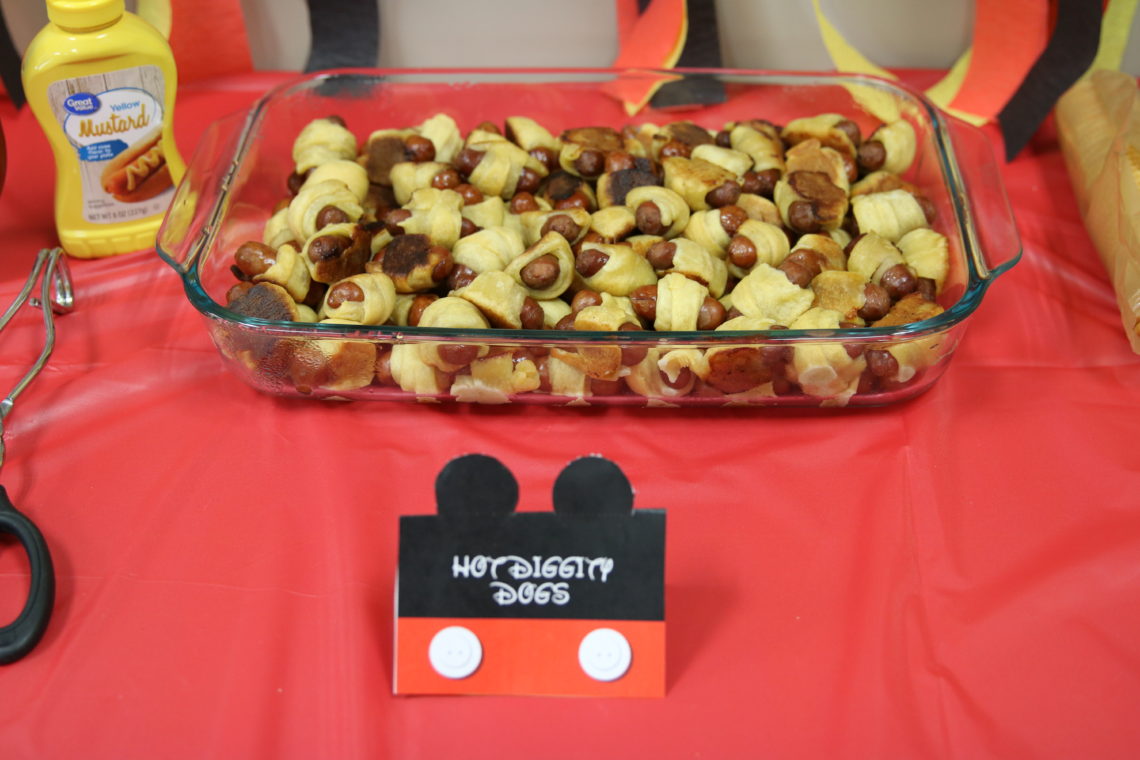 Hot Diggity Dogs, Mickey Mouse Birthday Party
