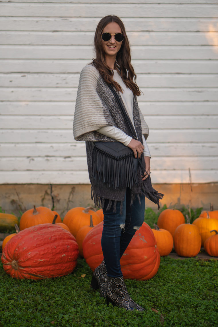 snakeskin booties, tassel kimono, fall fashion