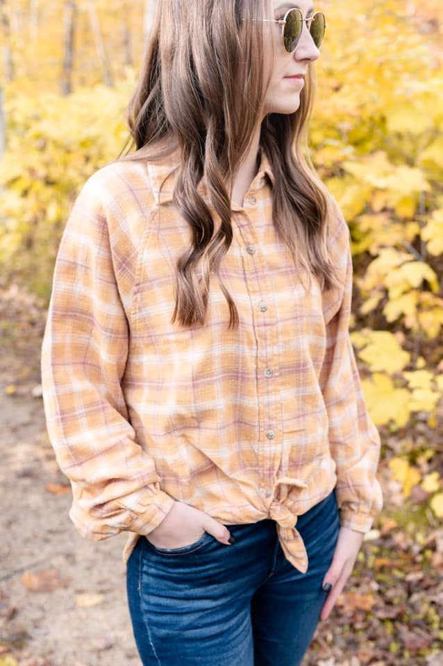 curly hair, fall foliage, yellow leaves