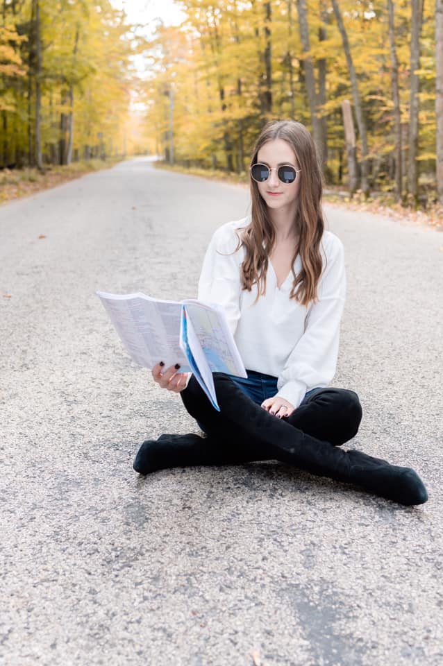 round sunglasses, yellow leaves, fall style