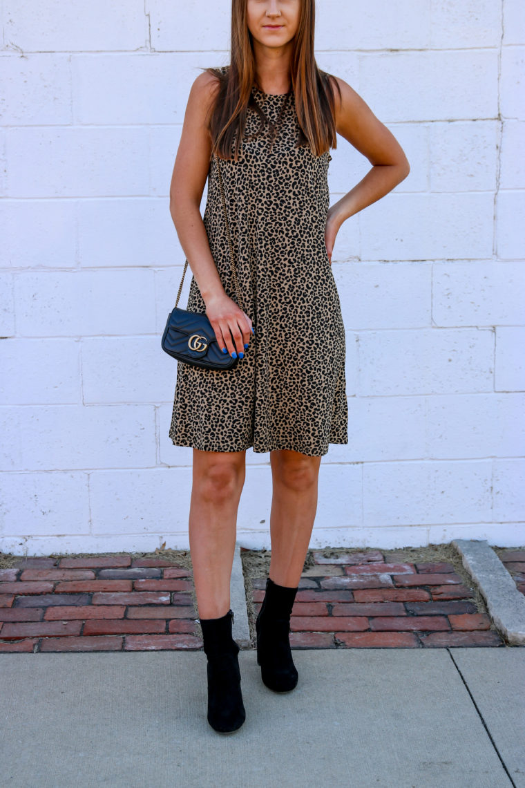 swing dress, Gucci bag, street style 