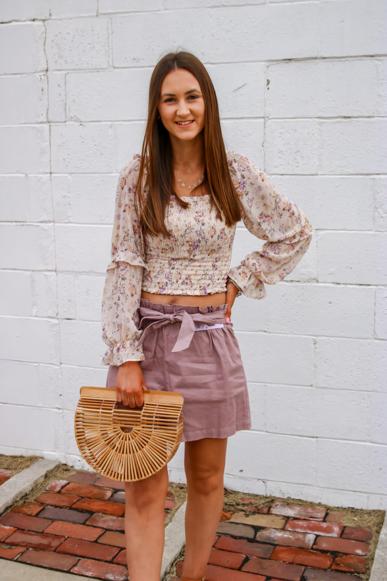 tie front shorts, floral print blouse, spring outfit
