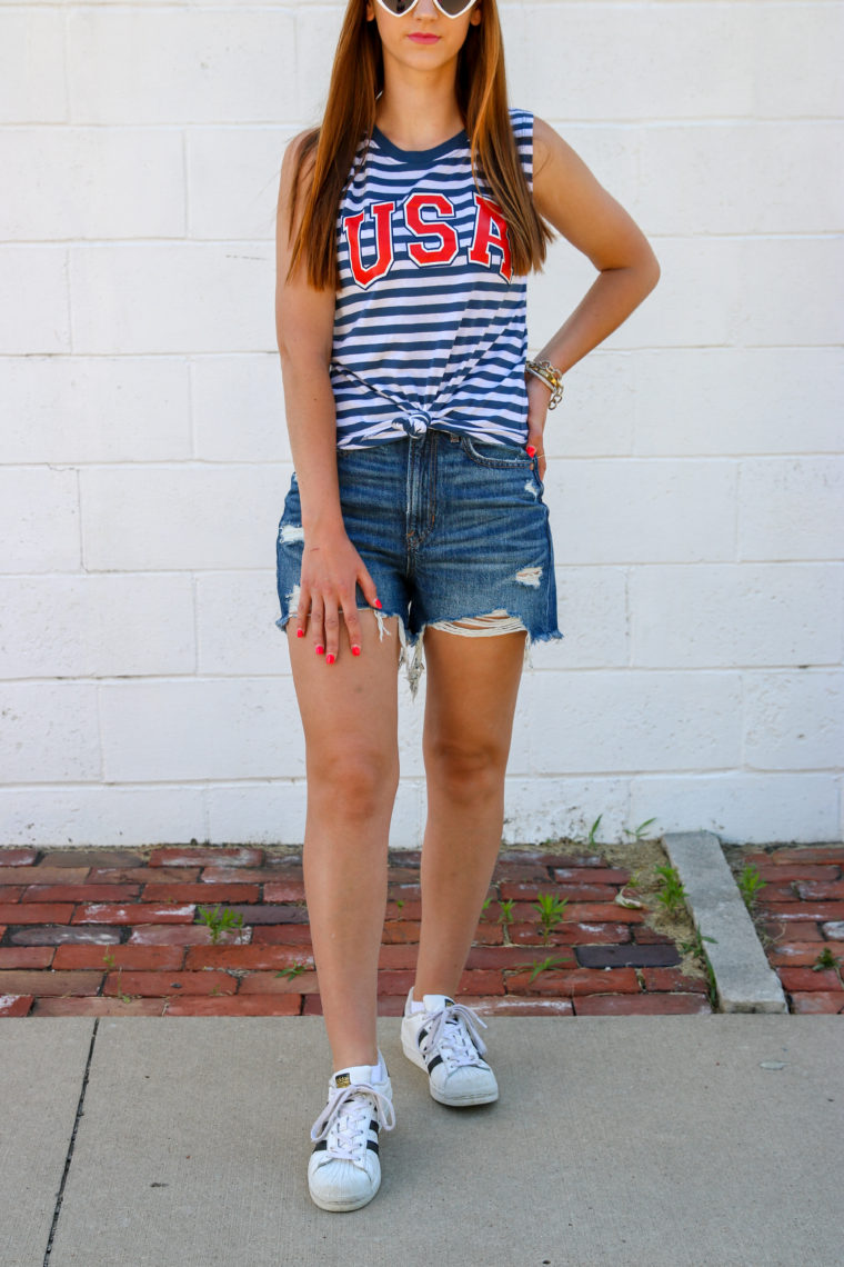 90's shorts, graphic tank top, 4th of July top 