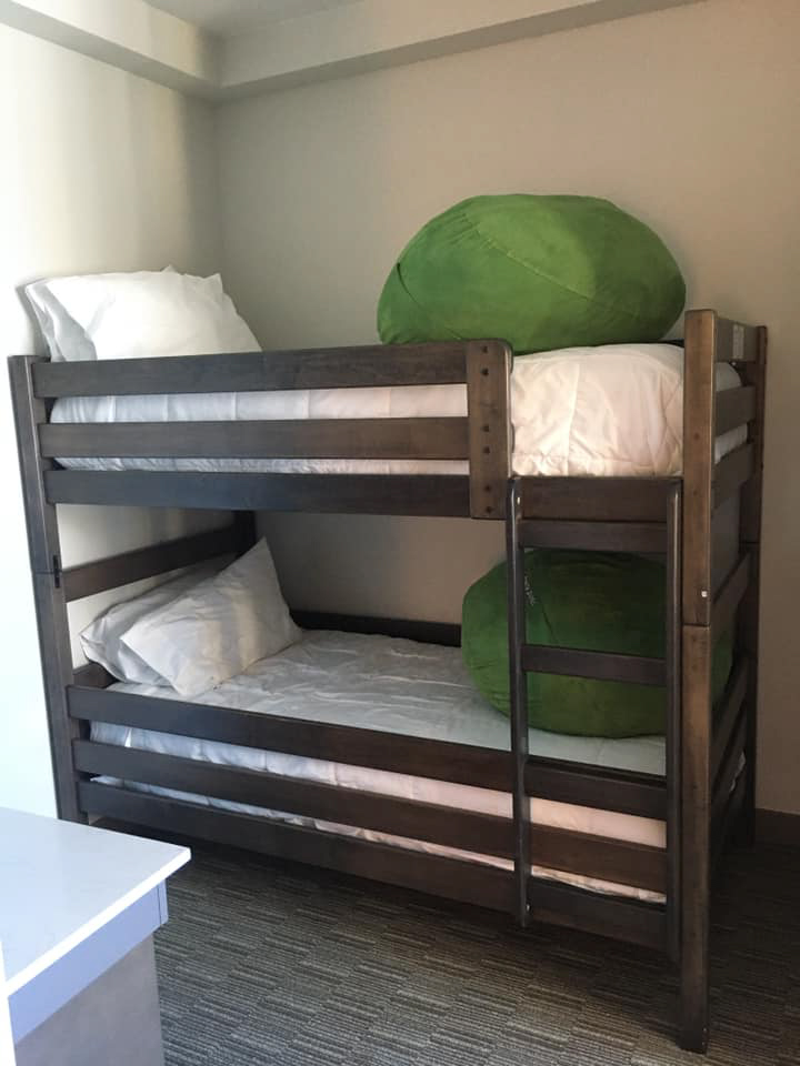 bunk beds, kids beds, hotel room 