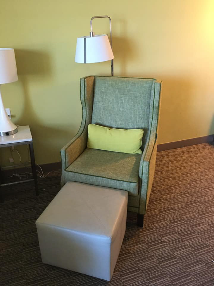chair, ottoman, hotel room 