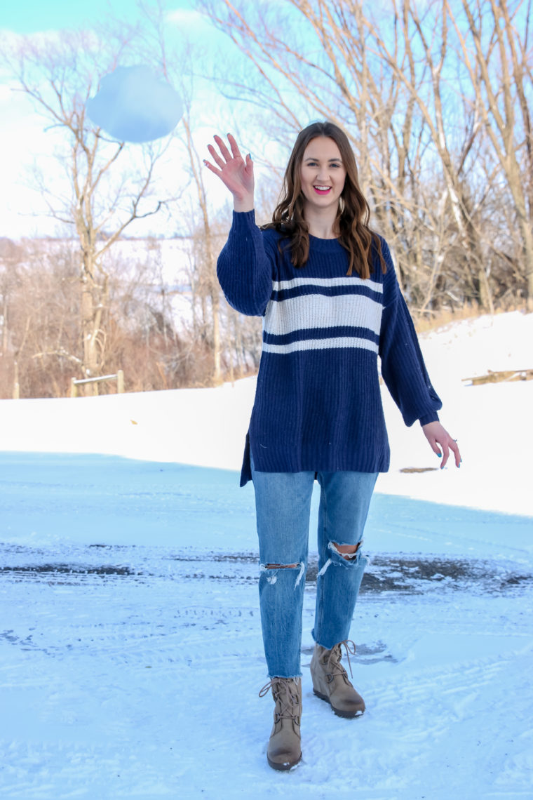 Sorel boots, winter boots, oversized sweater