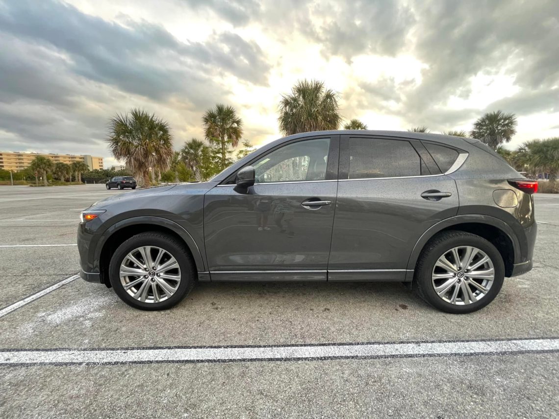 2022 Mazda CX-5 Signature AWD