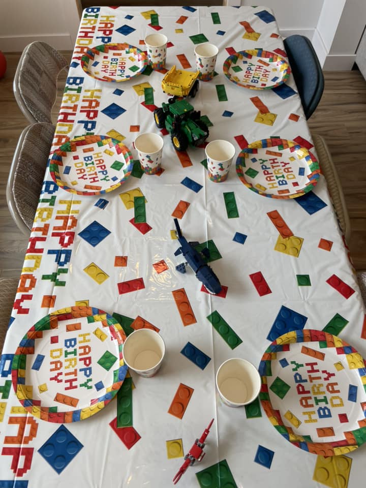 LEGO table decorations