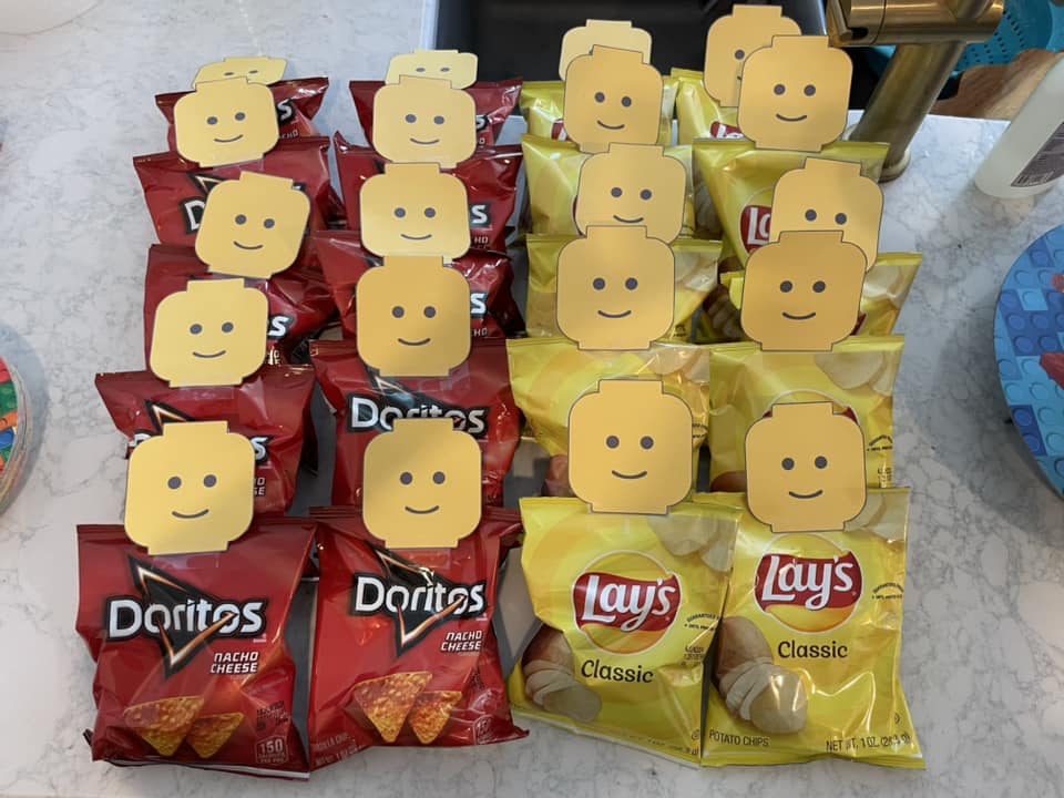 Doritos, & Lays chips