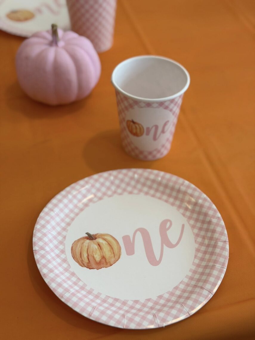 pumpkin plates and cups