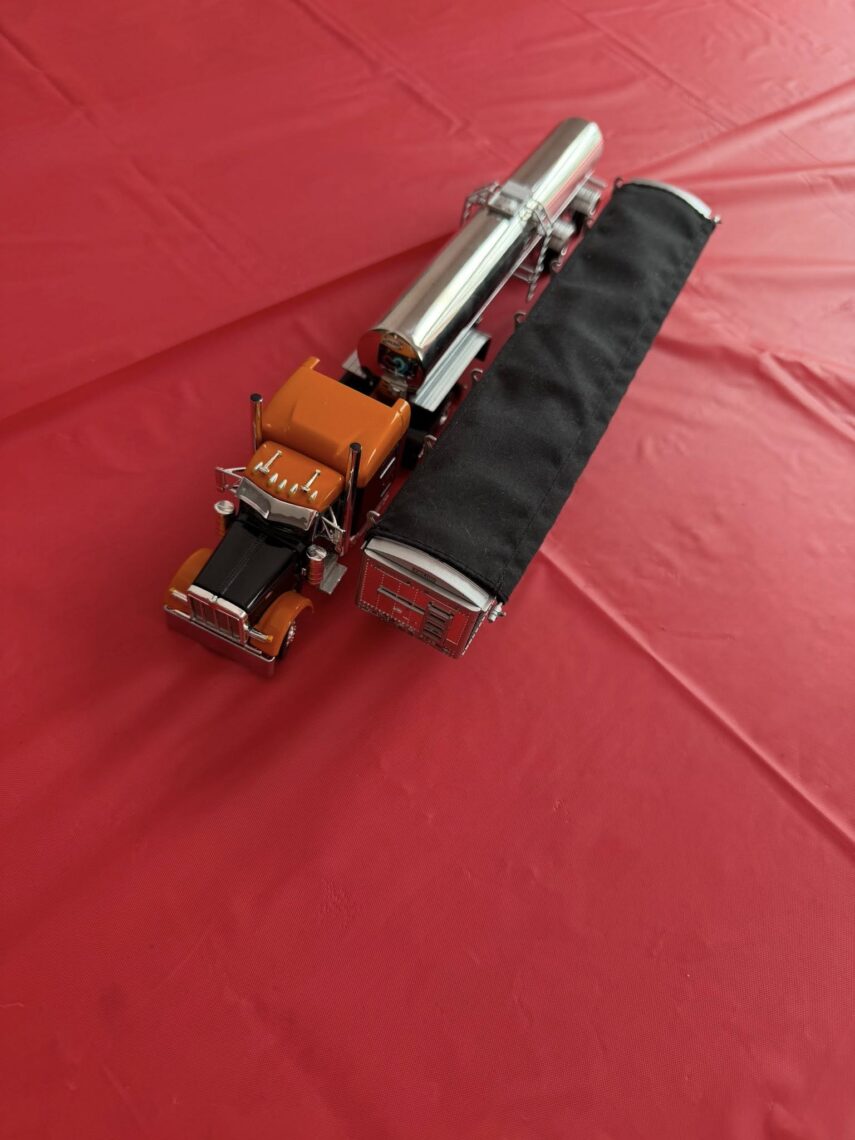 peterbilt semi truck