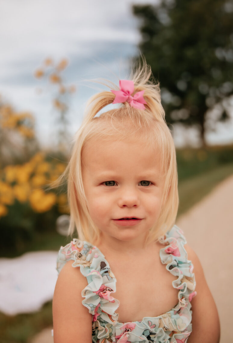 outdoor second birthday photos